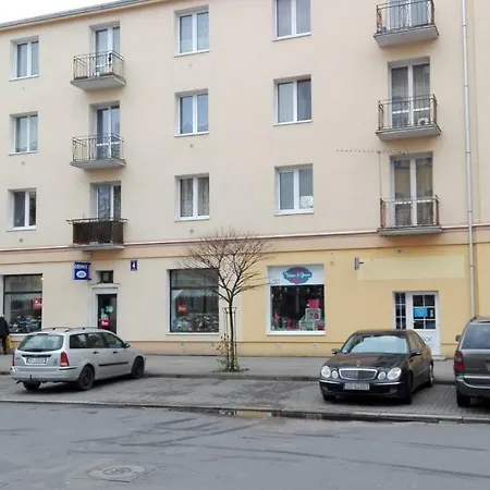 Mieszkanie Na Dworcowej Apartment *